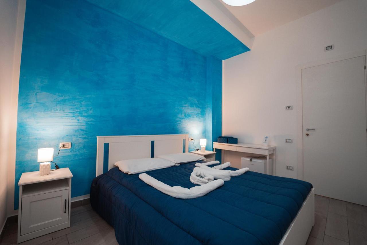 O Vic' Stritt' Hotel Napoli Ngoại thất bức ảnh