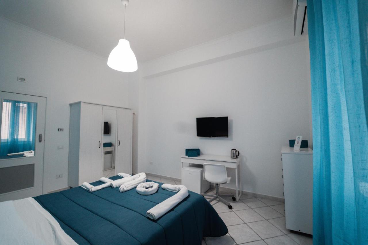 O Vic' Stritt' Hotel Napoli Ngoại thất bức ảnh